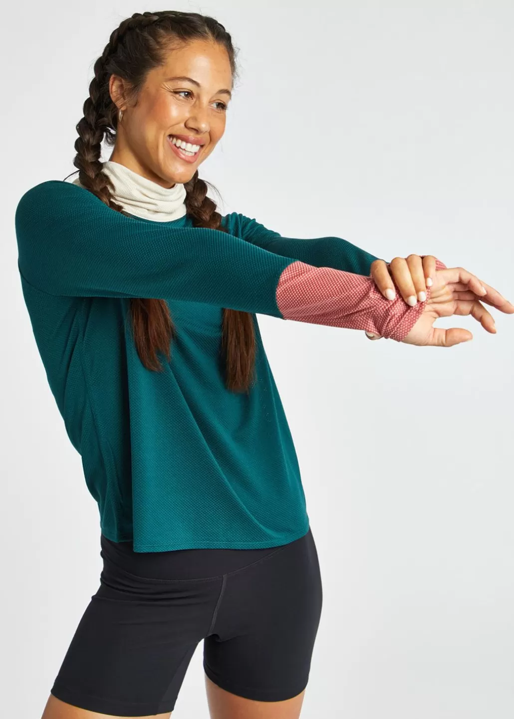 Oiselle Flyout Mock Neck Long Sleeve Store